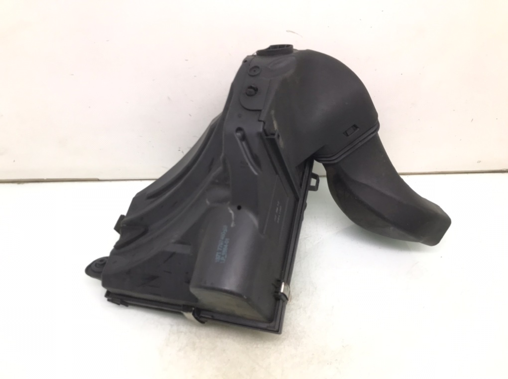 Корпус воздушного фильтра для BMW 1 E87/E81/E82/E88, 2007 г. 2.0 TD дизель б/у — фото 5