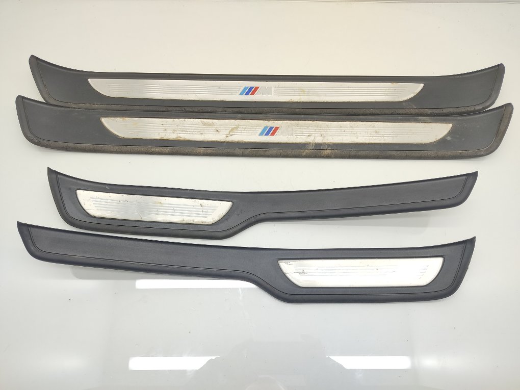 Накладка на порог для BMW 3 E90/E91/E92/E93, 2007 г. 2.0 i бензин б/у