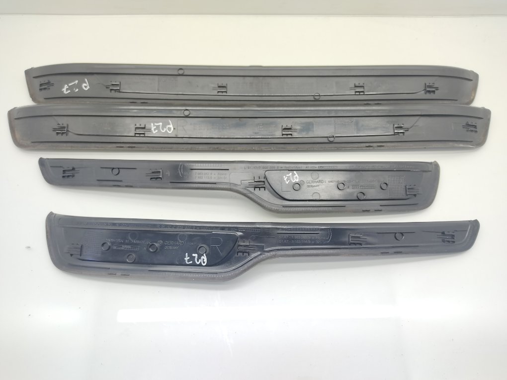 Накладка на порог для BMW 3 E90/E91/E92/E93, 2007 г. 2.0 i бензин б/у — фото 2