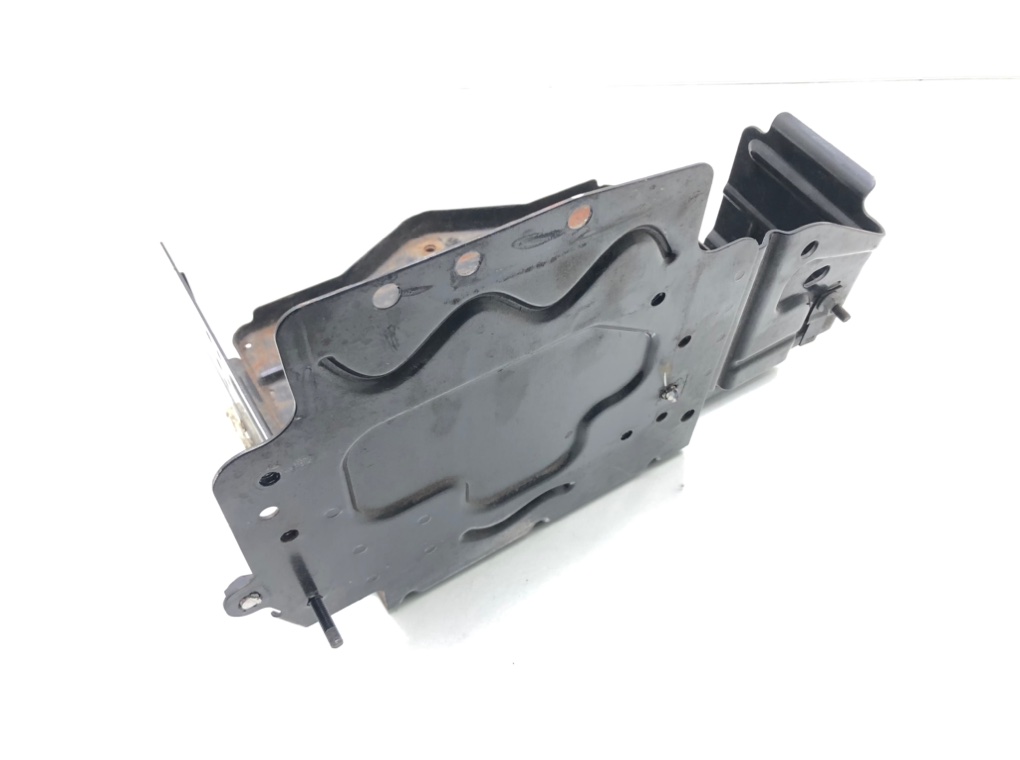 Полка аккумулятора MG 6 1.8 Ti