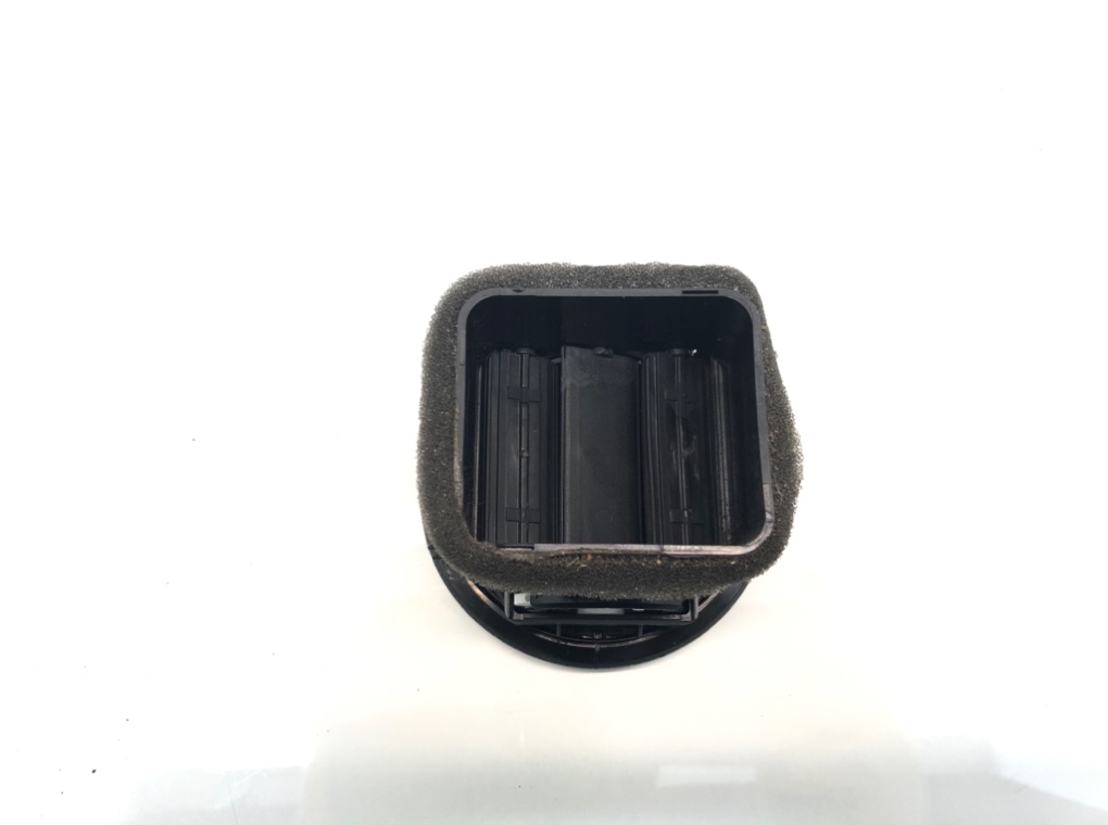 Дефлектор обдува салона для Opel Corsa, 2008 г. 1.2 i бензин б/у — фото 2