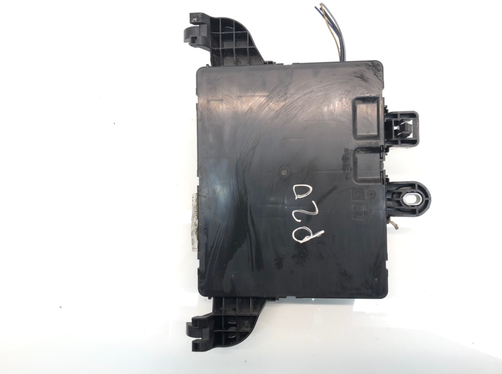 Блок предохранителей для Opel Insignia, 2009 г. 2.0 CDTi дизель б/у — фото 2