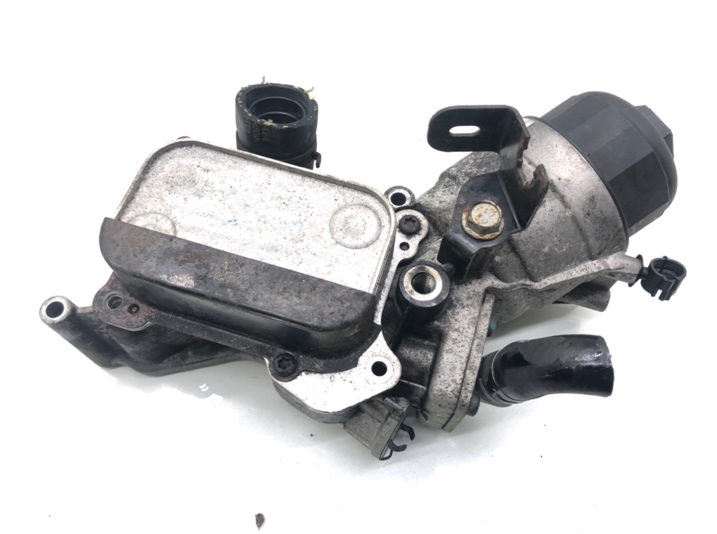 Корпус масляного фильтра для Opel Astra, 2011 г. 1.3 CDTi дизель б/у — фото 4