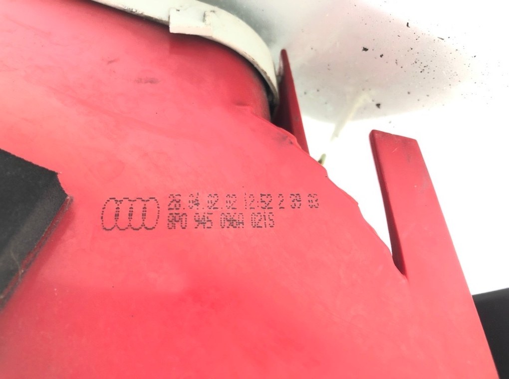 Фонарь задний правый для Audi A3, 2004 г. 3.2 i бензин б/у — фото 6