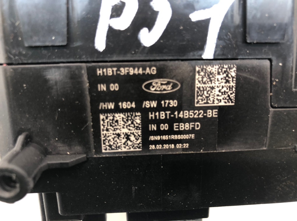 Переключатель подрулевой (стрекоза) для Ford Fiesta, 2018 г. 1.0 Ti бензин б/у — фото 8