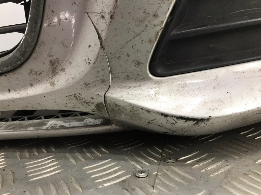 Бампер передний для Audi A3, 2008 г. 1.9 TDi дизель б/у — фото 7