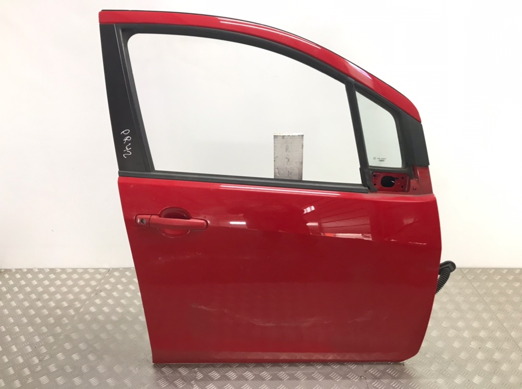 Дверь передняя правая для Opel Agila, 2012 г. 1.2 i бензин б/у