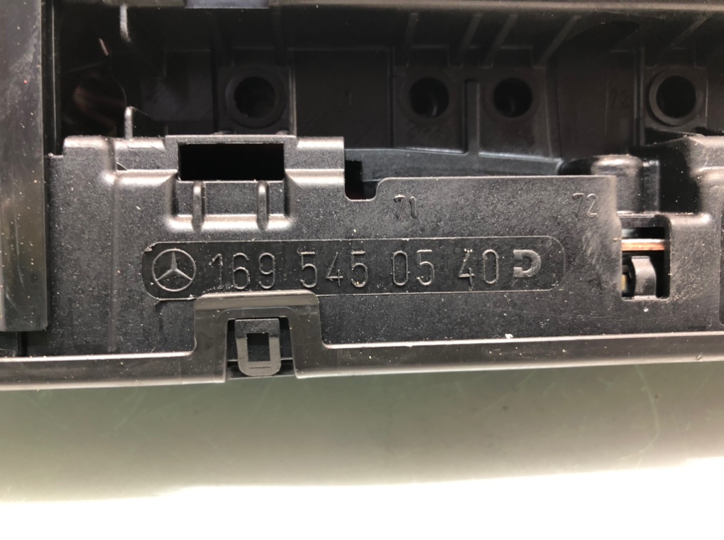 Блок предохранителей для Mercedes A W169, 2007 г. 1.7 i бензин б/у — фото 5