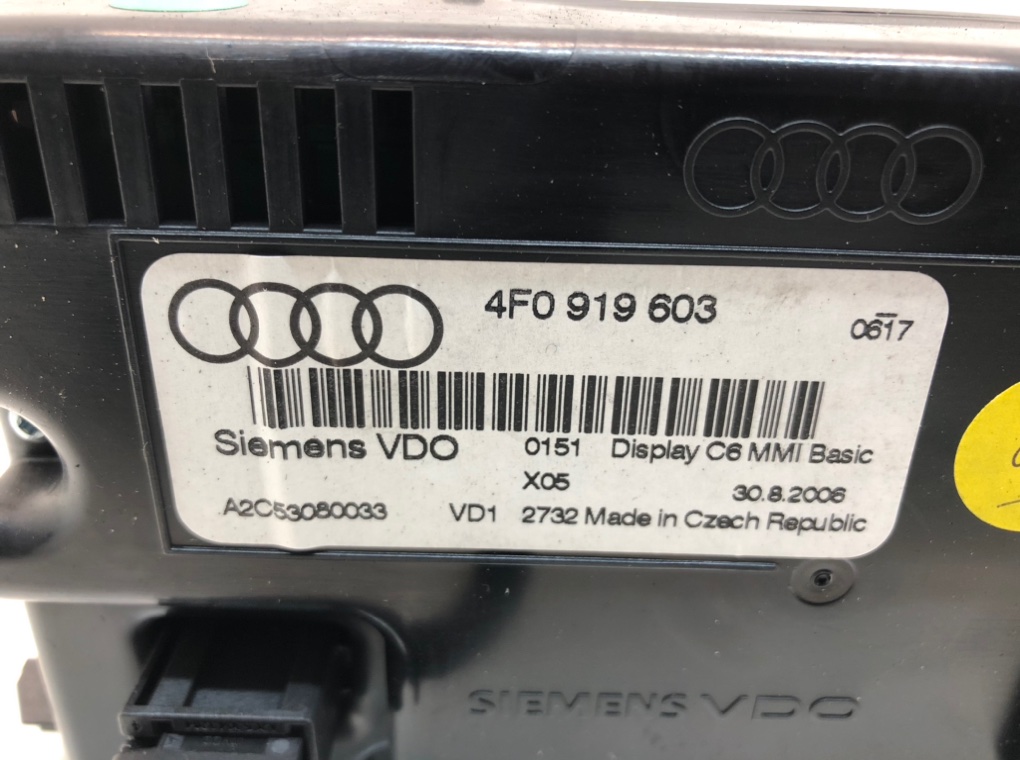 Дисплей для Audi A6, 2006 г. 2.0 TDi дизель б/у — фото 3