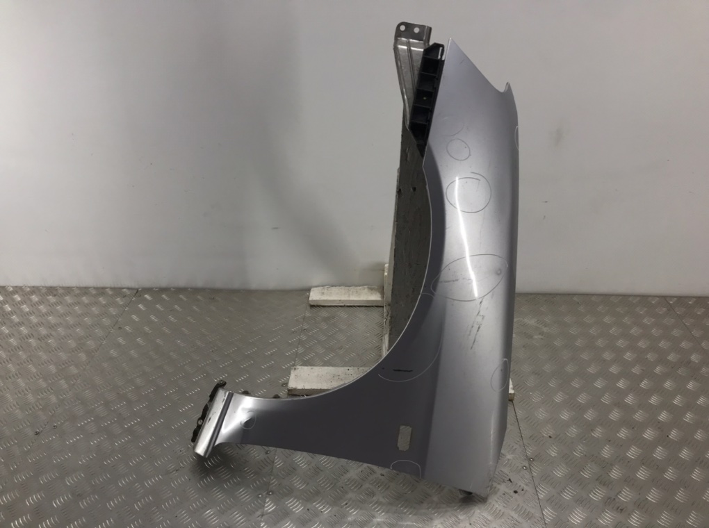 Крыло переднее левое для Honda Civic, 2002 г. 1.7 i бензин б/у