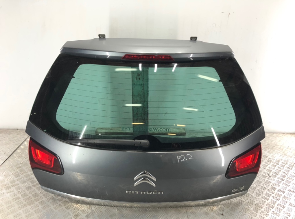Крышка багажника для Citroen C3, 2009 г. 1.4 i бензин б/у