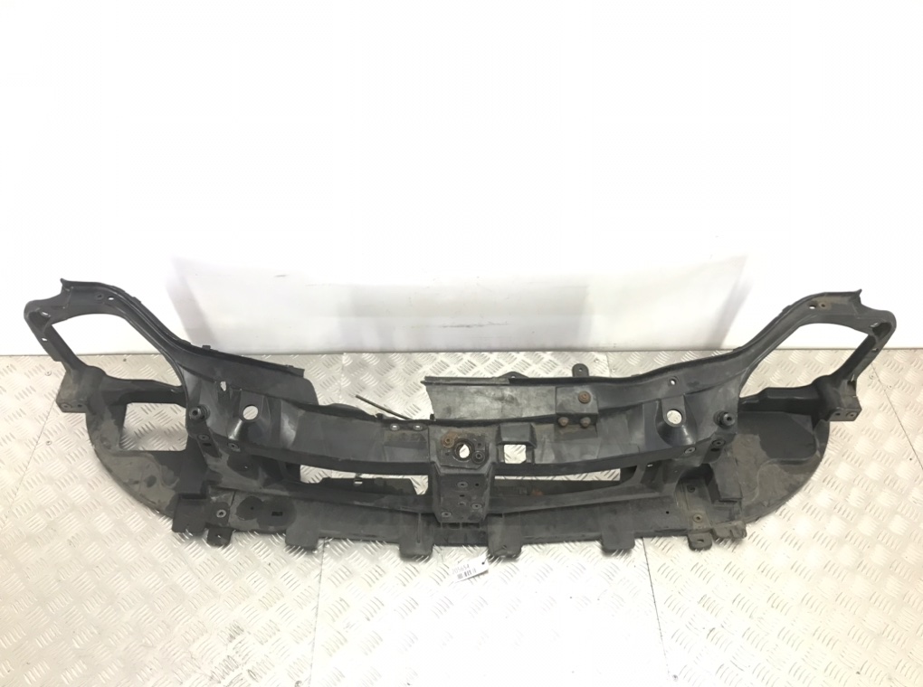 Панель передняя (телевизор) для Opel Vivaro, 2008 г. 2.0 CDTi дизель б/у — фото 2
