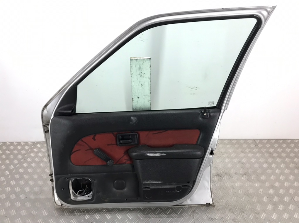 Дверь передняя правая для Peugeot 106, 2000 г. 1.5 Di дизель б/у — фото 2