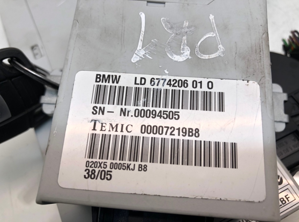 Замок зажигания для BMW 3 E90/E91/E92/E93, 2005 г. 2.5 i бензин б/у — фото 4