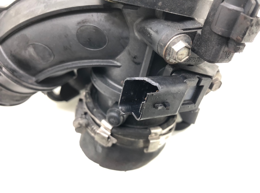 Заслонка дроссельная для Citroen C4 Grand Picasso, 2007 г. 2.0 HDi дизель б/у — фото 6