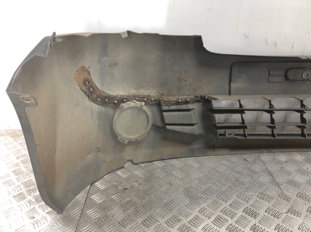 Бампер передний для Renault Trafic, 2008 г. 2.0 DCi дизель б/у — фото 7