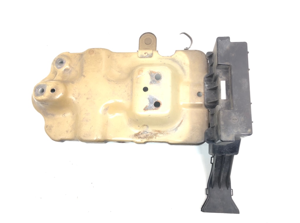 Полка аккумулятора для Opel Antara, 2007 г. 2.0 CDTi дизель б/у — фото 6