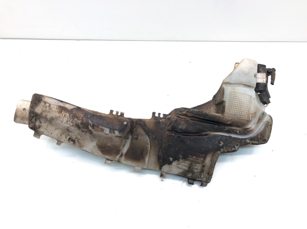 Бачок омывателя для Ford Focus, 2006 г. 1.6 TDCi дизель б/у — фото 3