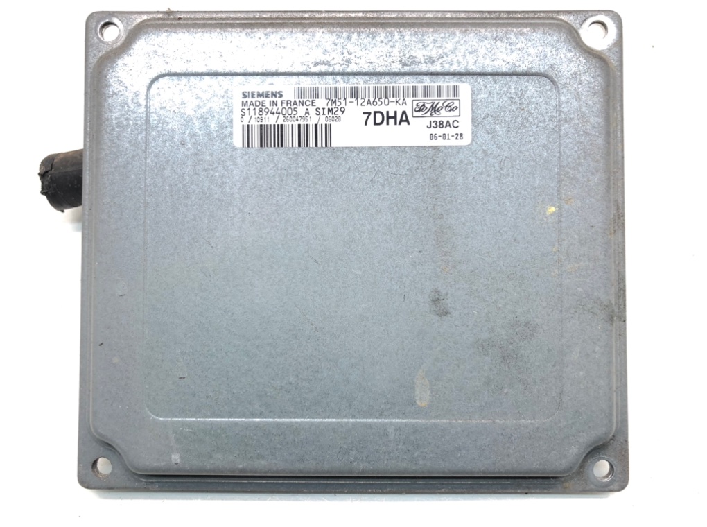 Блок управления двигателем для Ford Focus, 2006 г. 1.6 i бензин б/у — фото 2