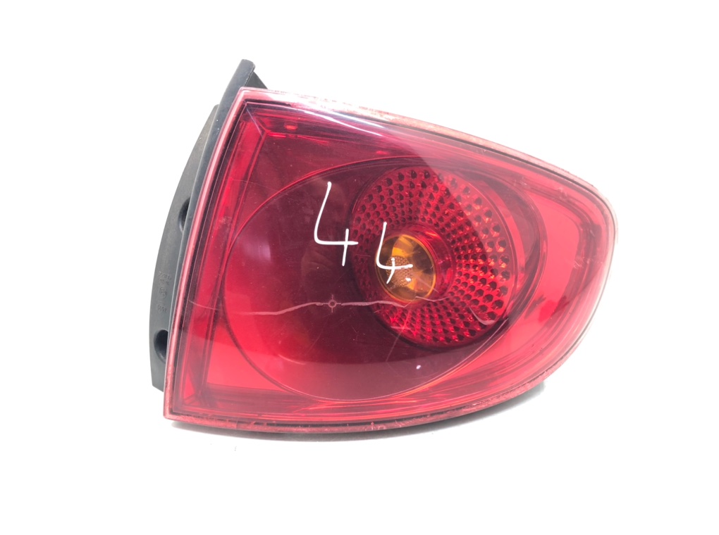 Фонарь задний правый для Seat Altea, 2006 г. 1.6 i бензин б/у