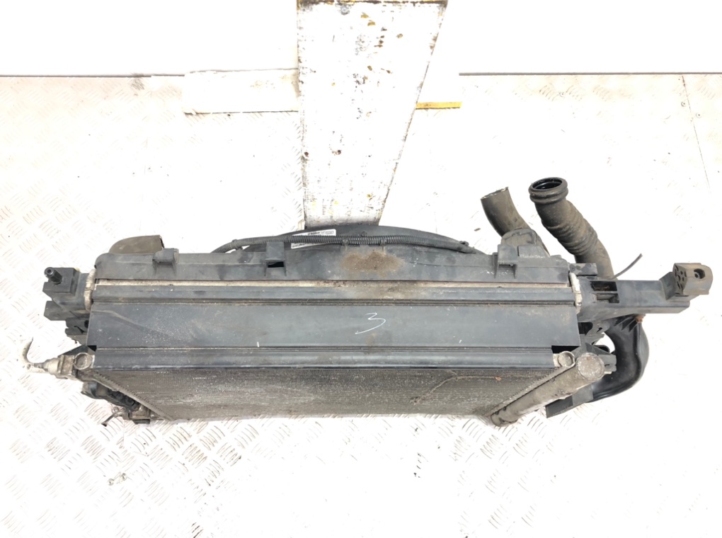 Кассета радиаторов для Opel Astra, 2011 г. 1.3 CDTi дизель б/у — фото 2
