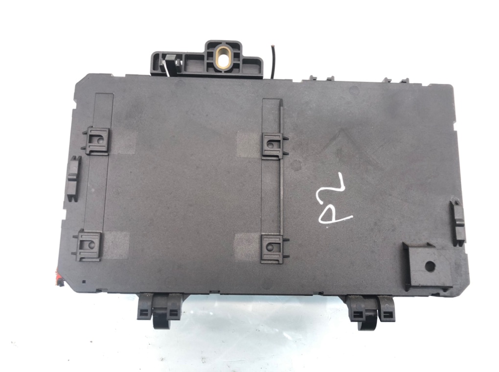 Блок предохранителей для Opel Zafira, 2008 г. 1.9 CDTi дизель б/у — фото 2