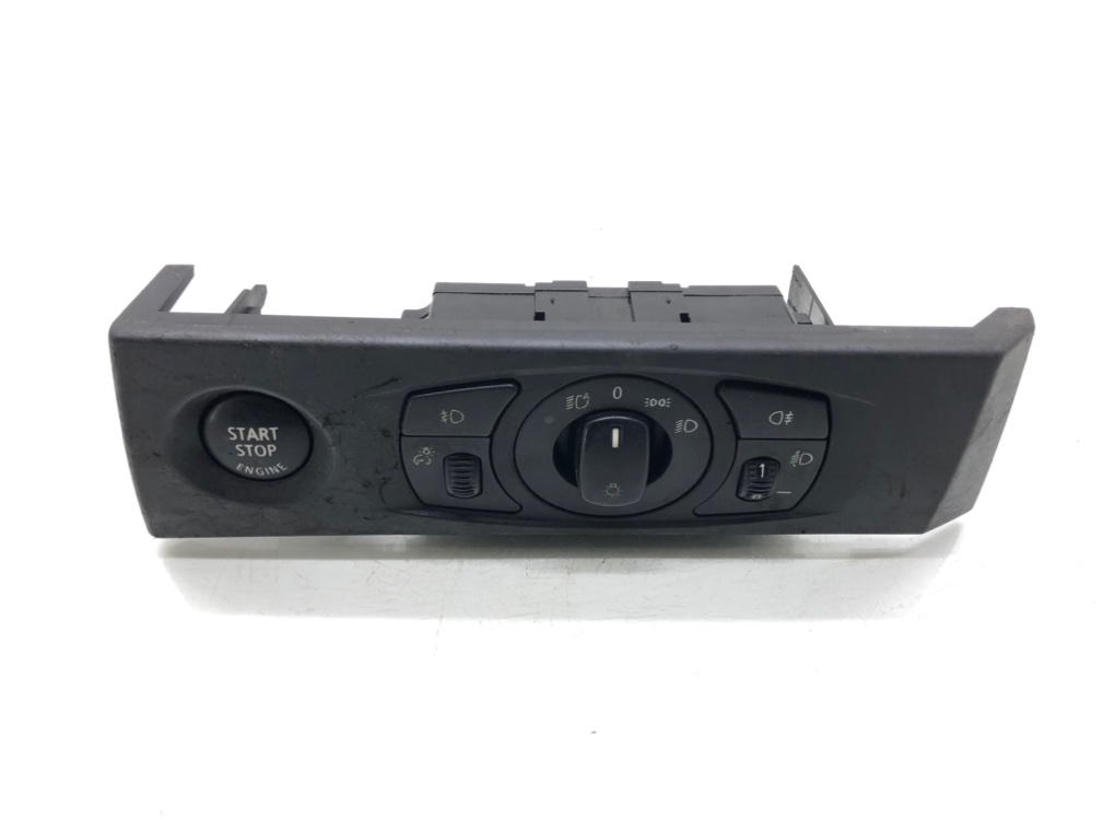 Переключатель света для BMW 5 E60/E61, 2006 г. 2.0 TD дизель б/у