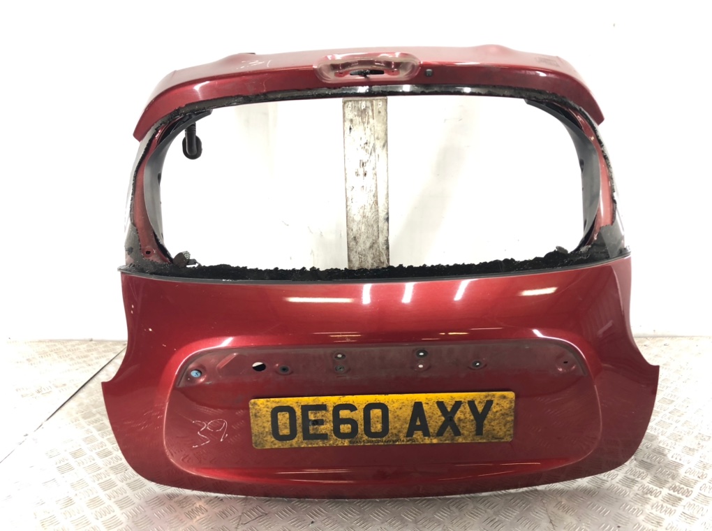 Крышка багажника для Nissan Juke, 2010 г. 1.5 DCi дизель б/у