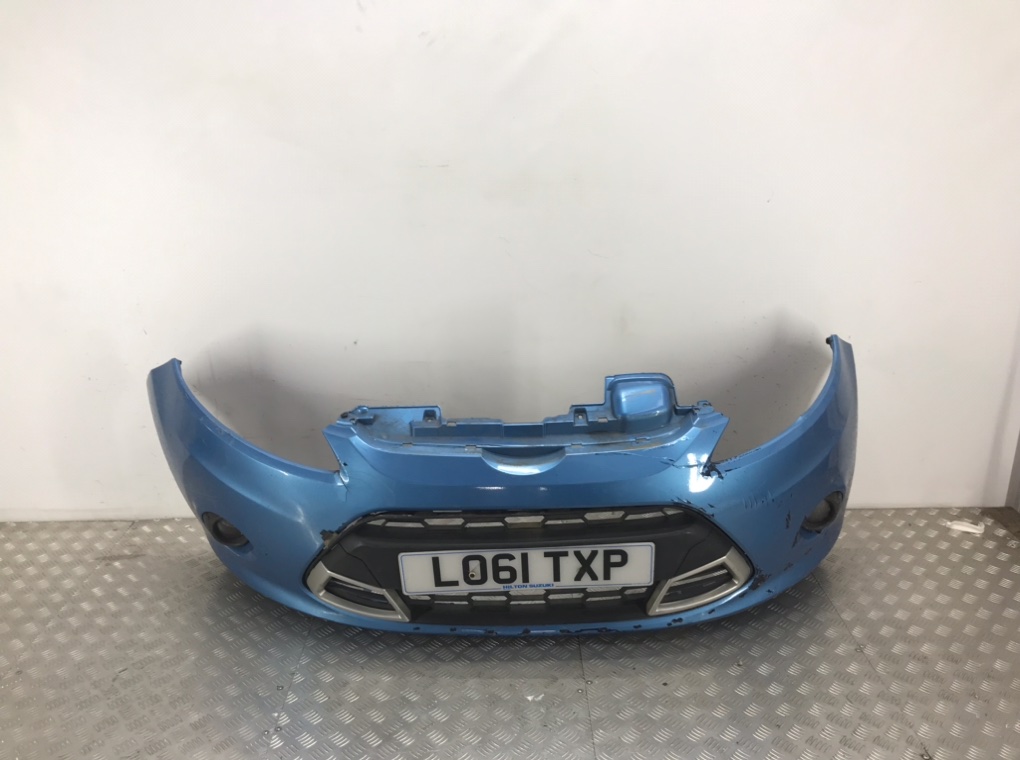 Бампер передний для Ford Fiesta, 2011 г. 1.4 i бензин б/у