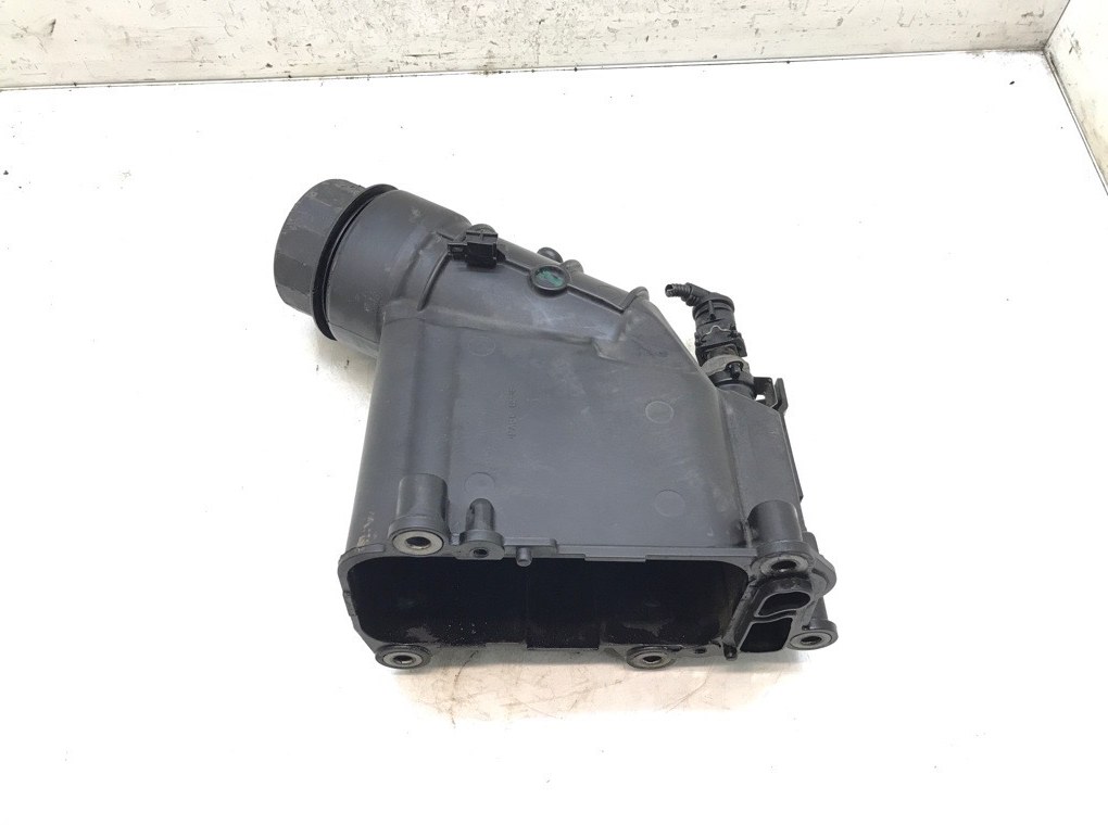 Корпус масляного фильтра для BMW 1 E87/E81/E82/E88, 2009 г. 2.0 TD дизель б/у
