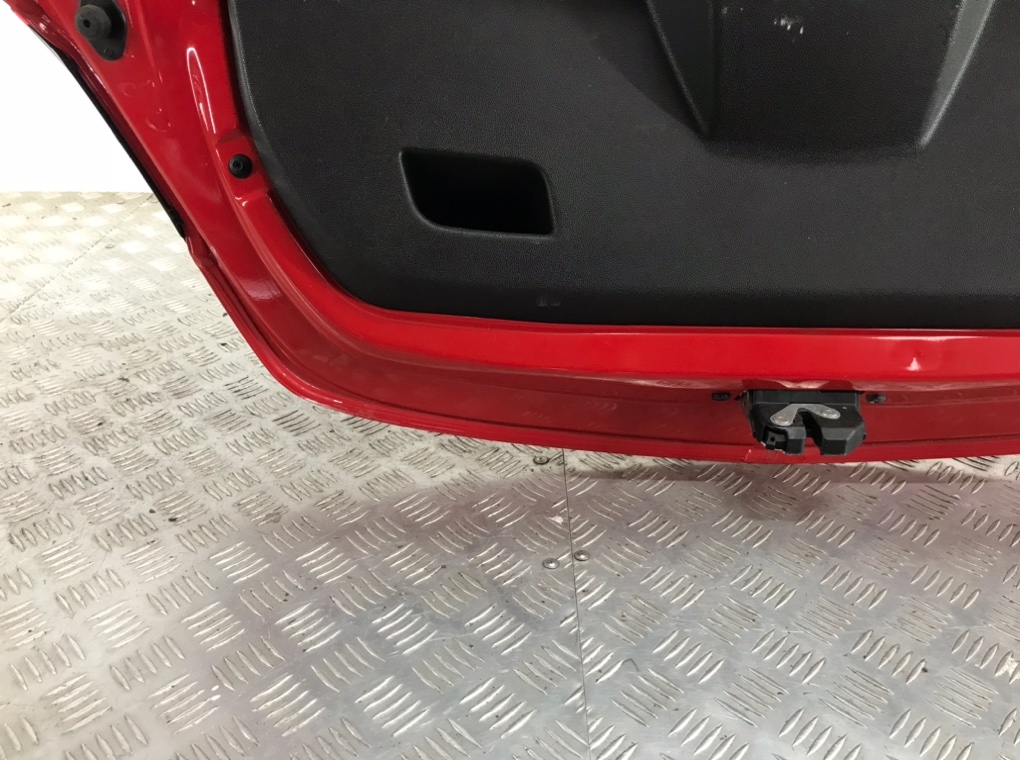 Крышка багажника для Opel Corsa, 2015 г. 1.2 i бензин б/у — фото 6