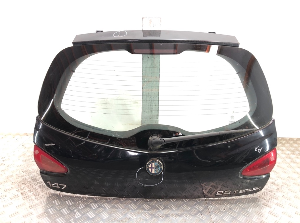 Крышка багажника для Alfa Romeo 147, 2003 г. 2.0 i бензин б/у