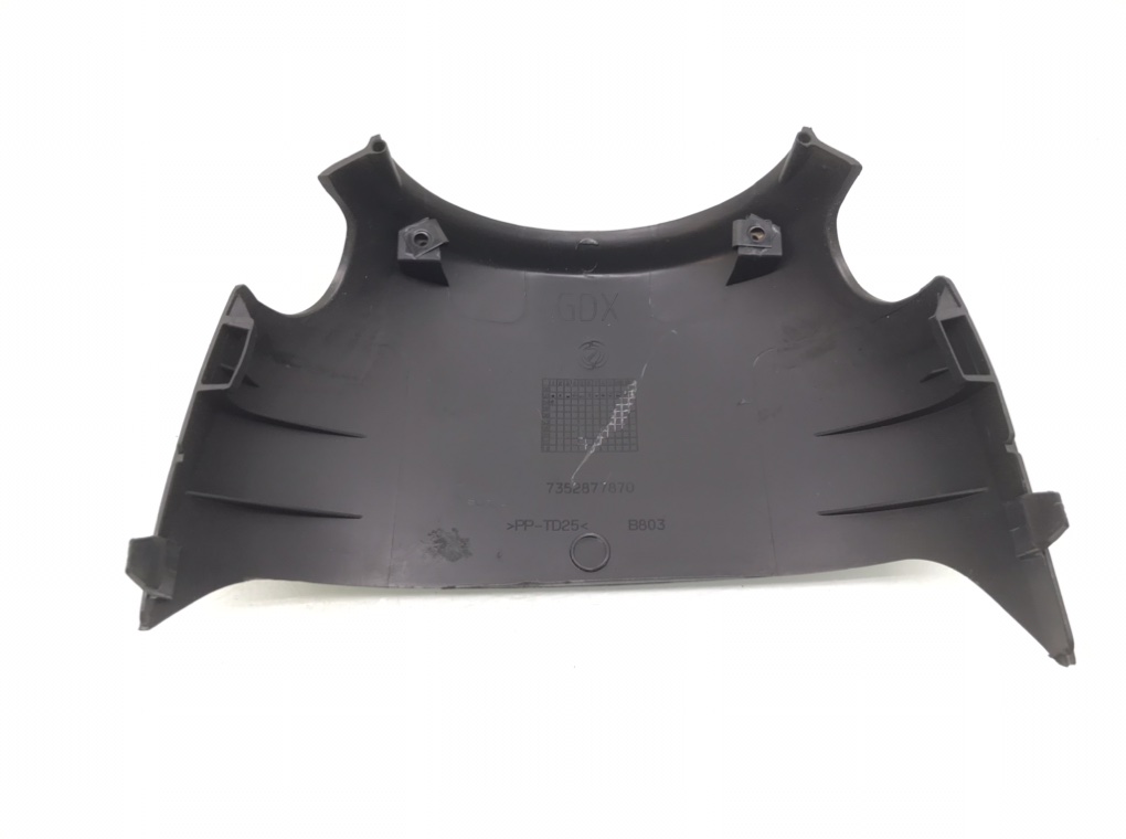 Кожух рулевой колонки для Fiat Punto, 2004 г. 1.2 i бензин б/у — фото 3