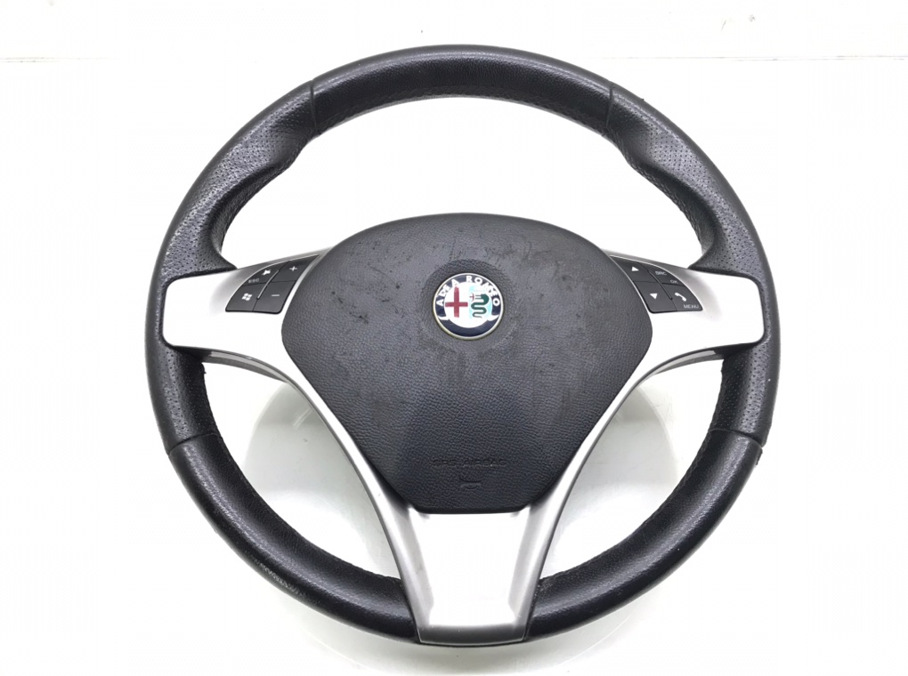 Руль для Alfa Romeo MiTo, 2010 г. 1.4 i бензин б/у