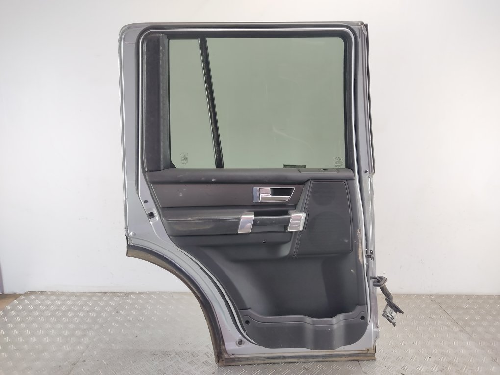 Дверь задняя левая для Land Rover Discovery, 2010 г. 2.7 TD дизель б/у — фото 2
