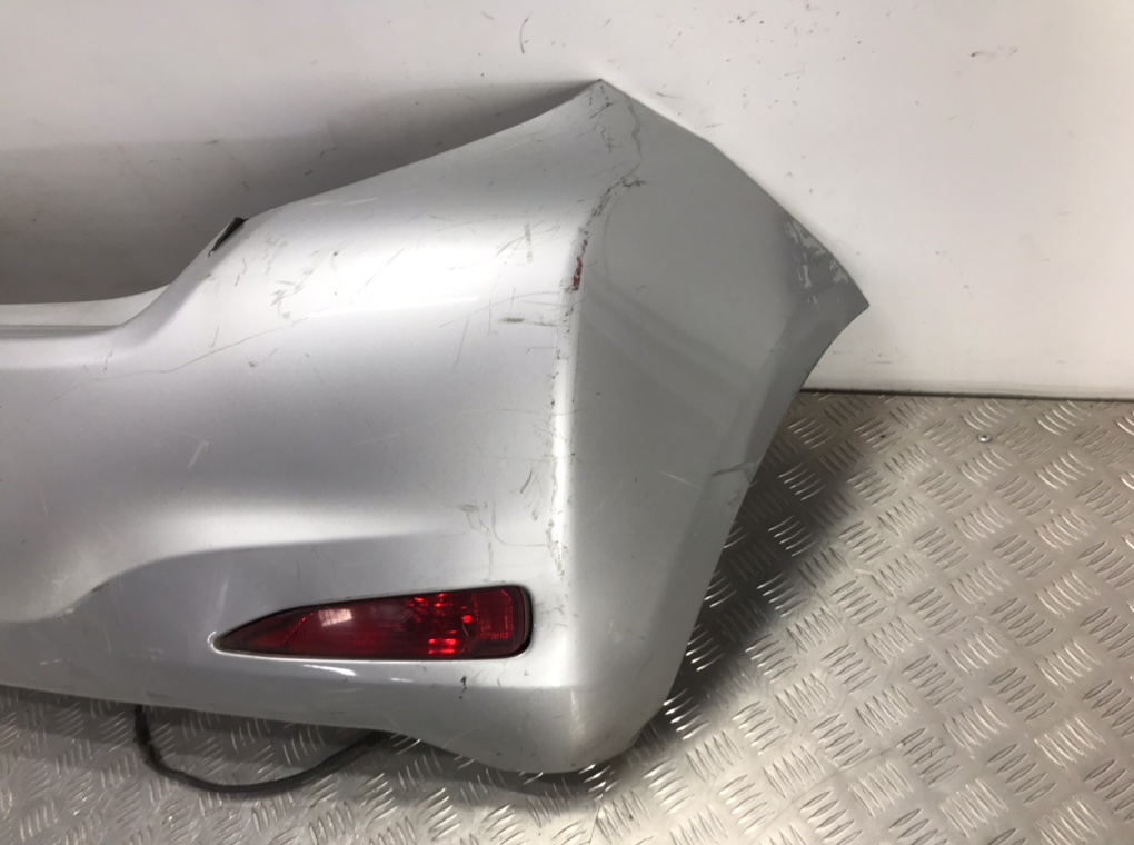 Бампер задний для Toyota Yaris, 2011 г. 1.3 i бензин б/у — фото 3