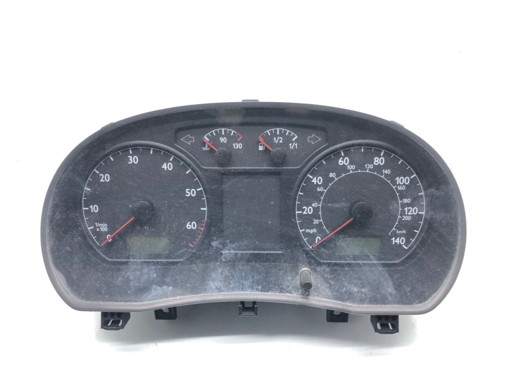 Щиток приборов (приборная панель) для Volkswagen Polo, 2003 г. 1.4 i бензин б/у