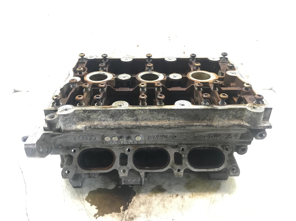 Головка блока цилиндров для Audi A4, 2002 г. 3.0 i бензин б/у — фото 3