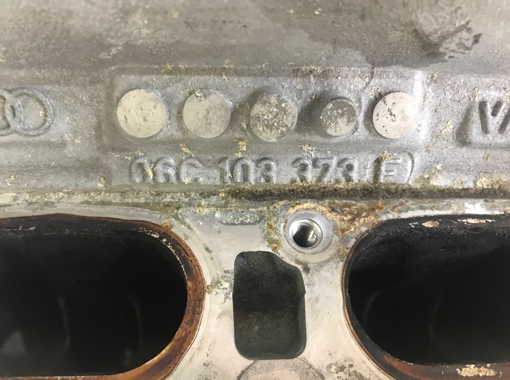 Головка блока цилиндров для Audi A4, 2002 г. 3.0 i бензин б/у — фото 20