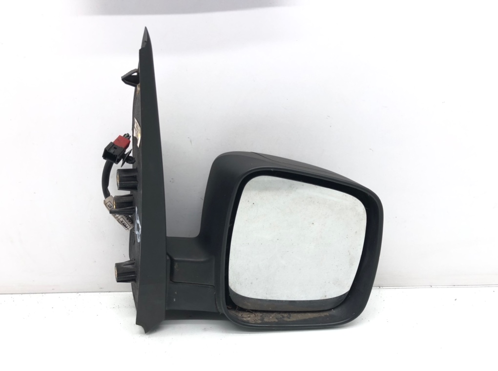 Зеркало наружное правое для Peugeot Bipper, 2009 г. 1.4 HDi дизель б/у