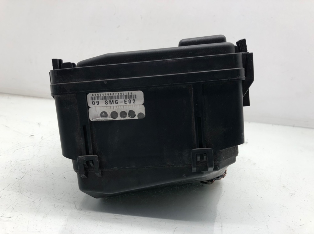 Блок предохранителей для Honda Civic, 2006 г. 1.8 i бензин б/у — фото 4