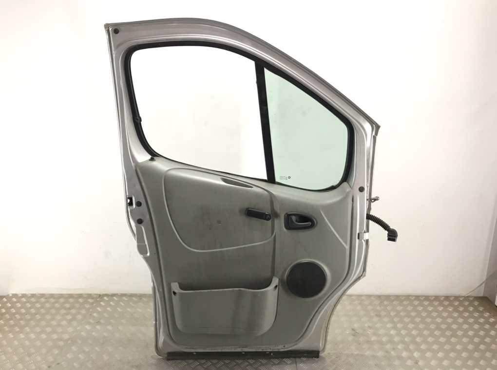 Дверь передняя левая для Opel Vivaro, 2005 г. 1.9 DTi дизель б/у — фото 2