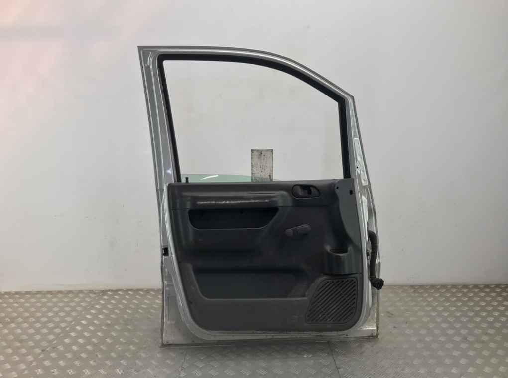 Дверь передняя левая для Peugeot Expert, 2006 г. 2.0 HDi дизель б/у — фото 6
