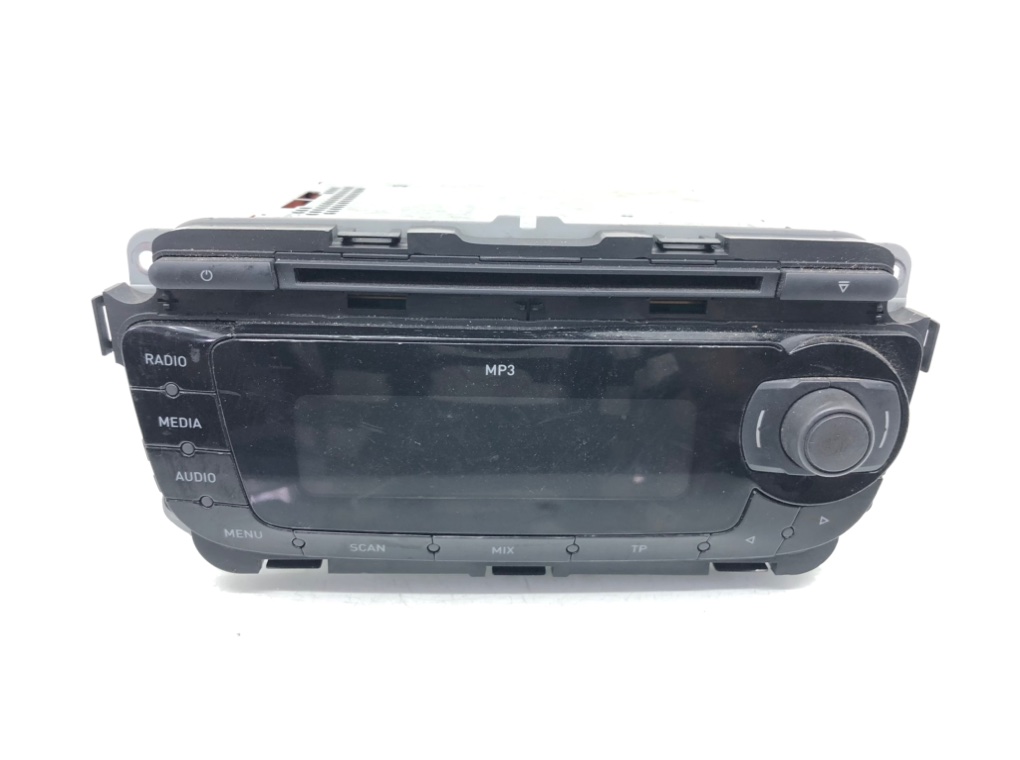 Магнитола для Seat Leon, 2009 г. 1.9 TDi дизель б/у