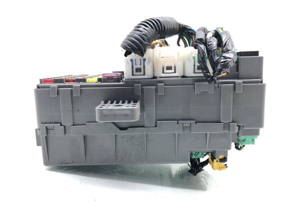 Блок предохранителей для Honda Civic, 2008 г. 2.2 i-CTDi дизель б/у — фото 5