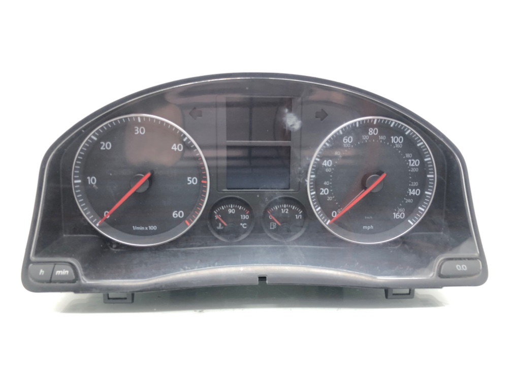 Щиток приборов (приборная панель) для Volkswagen Jetta, 2005 г. 2.0 TDi дизель б/у