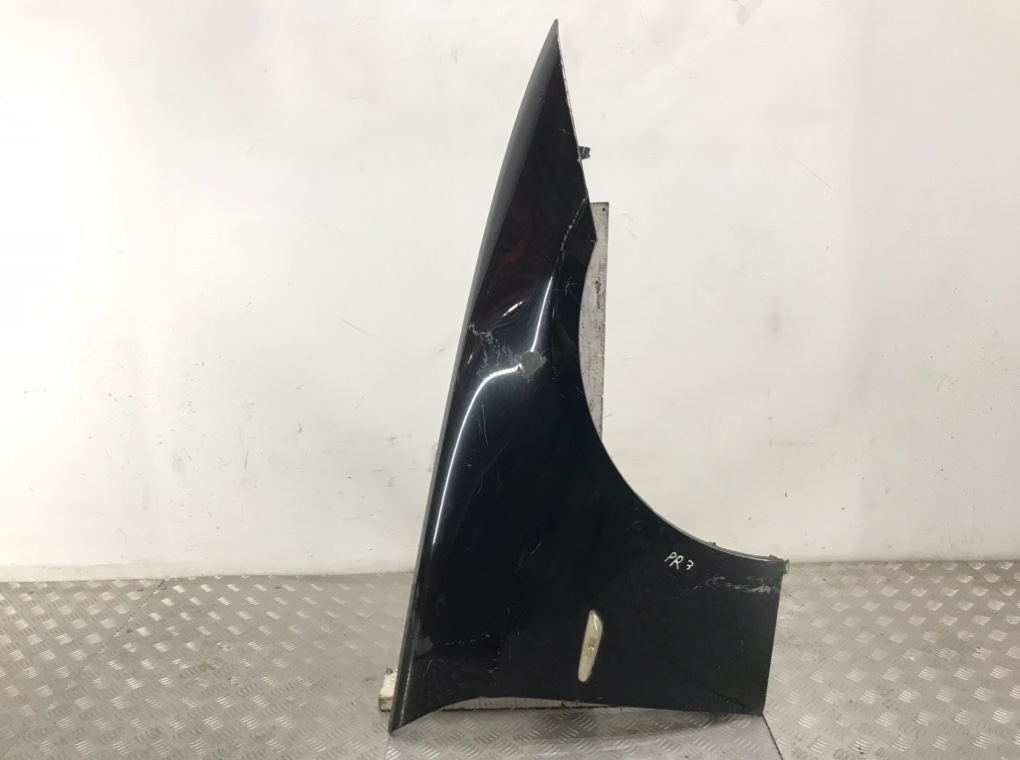 Крыло переднее правое для BMW 3 E90/E91/E92/E93, 2008 г. 2.0 TD дизель б/у