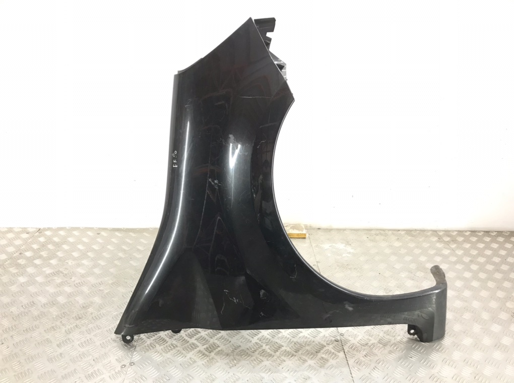 Крыло переднее правое для Renault Modus, 2005 г. 1.5 DCi дизель б/у