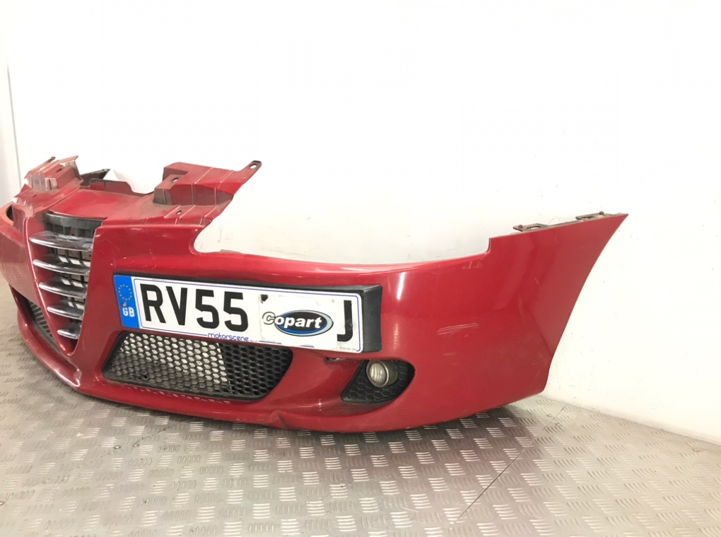 Бампер передний для Alfa Romeo 147, 2005 г. 1.6 i бензин б/у — фото 4