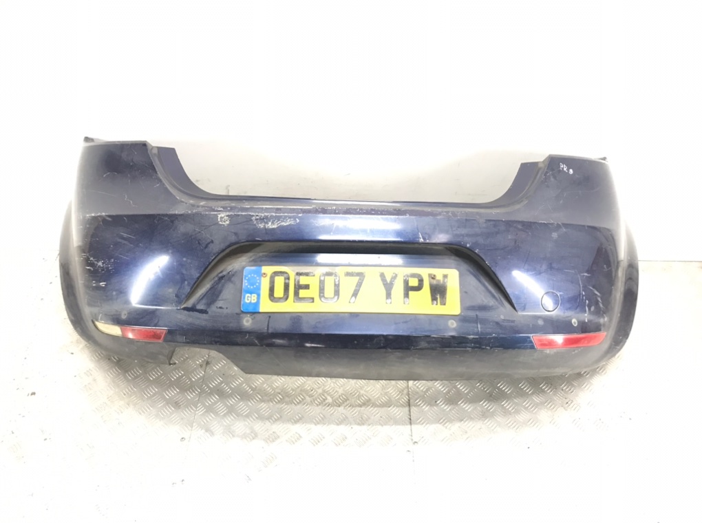 Бампер задний для Seat Leon, 2007 г. 1.9 TDi дизель б/у